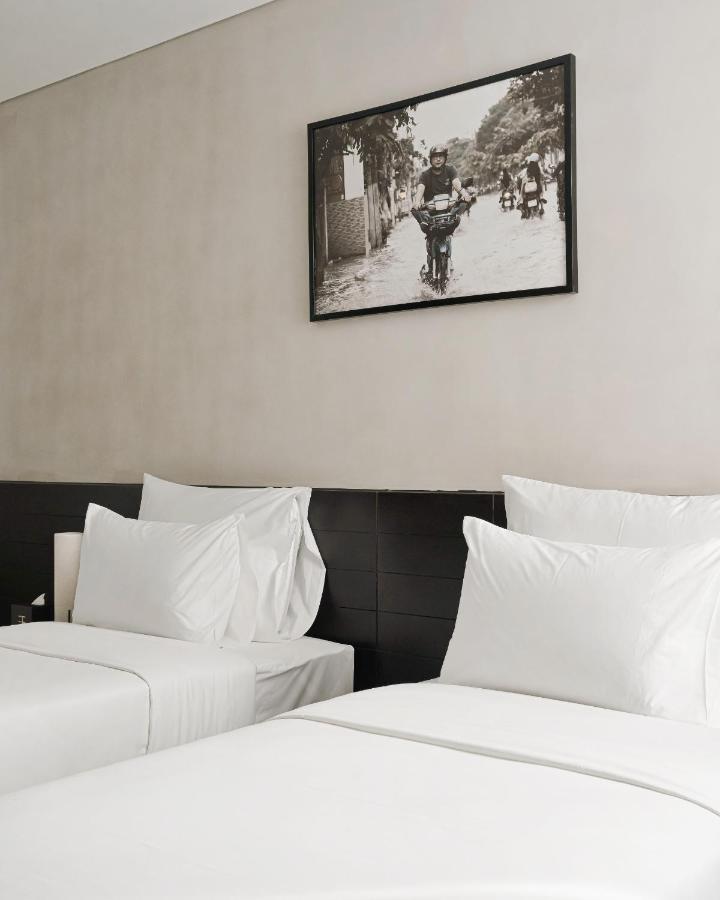 Triple E Hotel Metro Ben Thanh 胡志明市 外观 照片