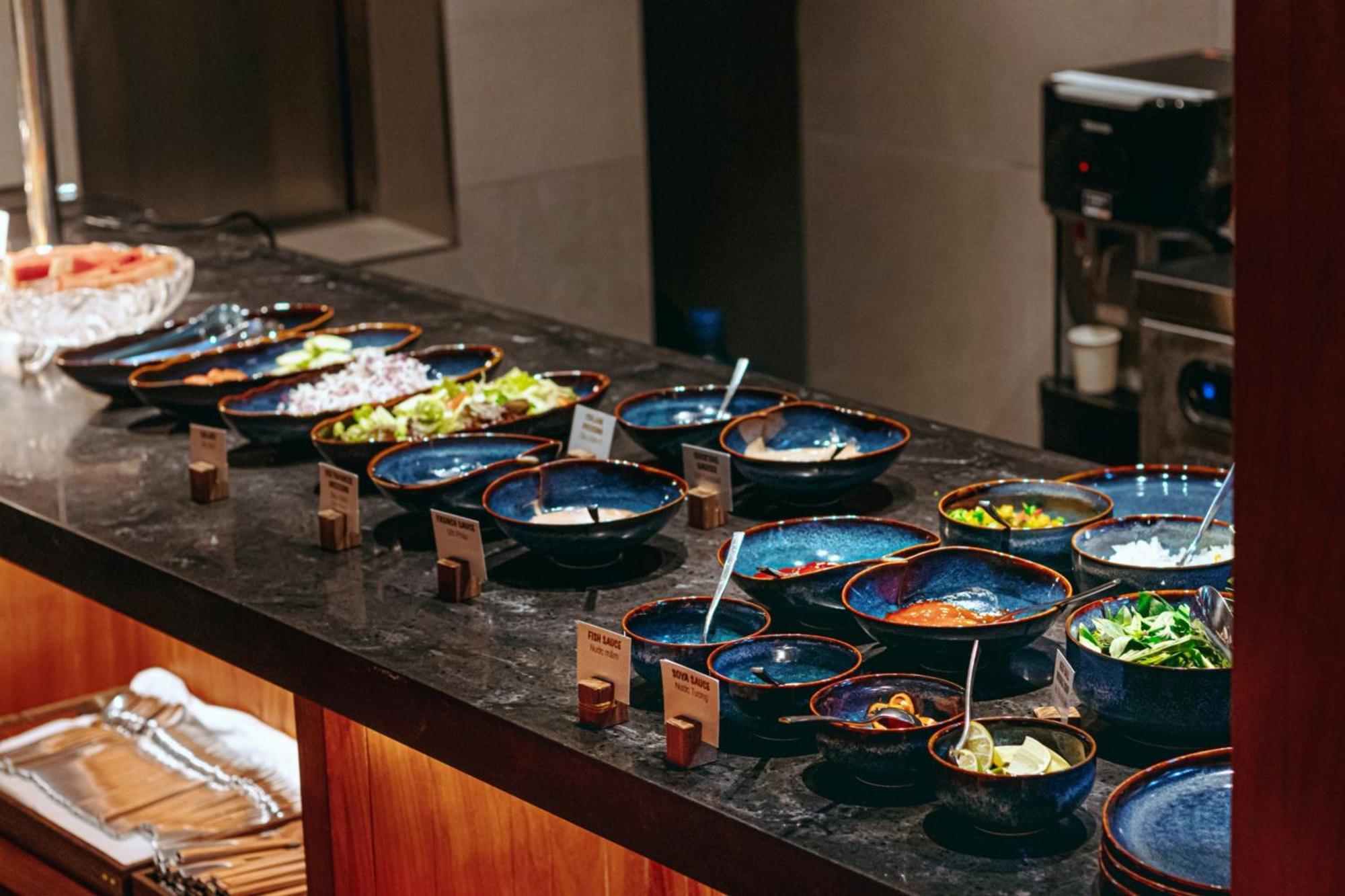 Triple E Hotel Metro Ben Thanh 胡志明市 外观 照片
