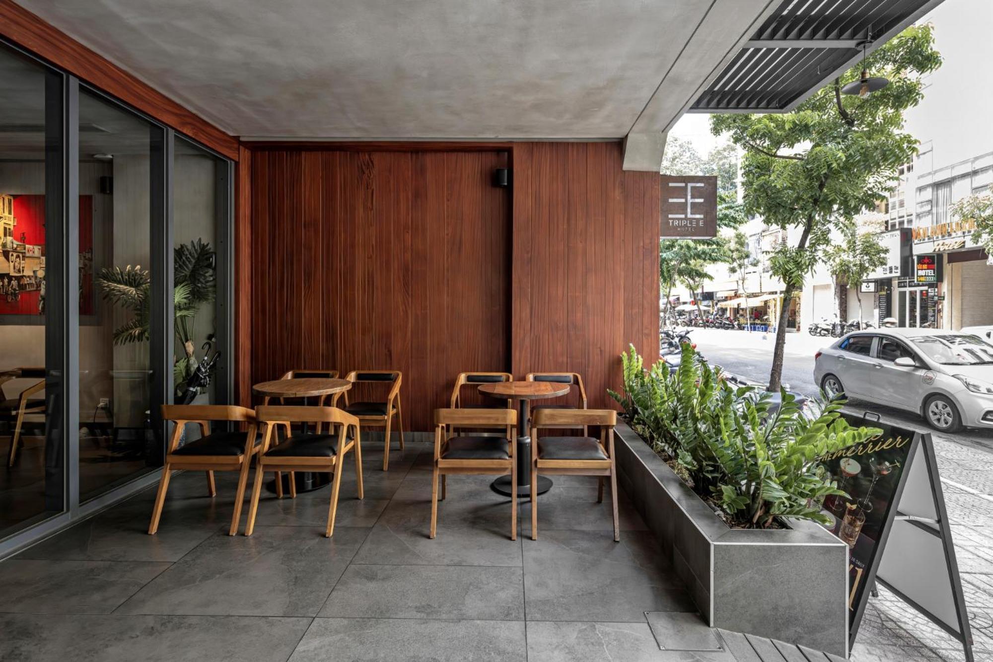 Triple E Hotel Metro Ben Thanh 胡志明市 外观 照片